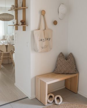 Apses vai Alkšņa koka sols, kurš lieliski iederēsies ne tikai saunā, bet arī mājas interjerā.