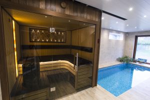 Moderna Apses un Termo apses pirts ar dizaina akcentiem