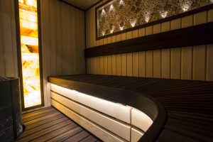 Moderna Apses un Termo apses pirts ar dizaina akcentiem